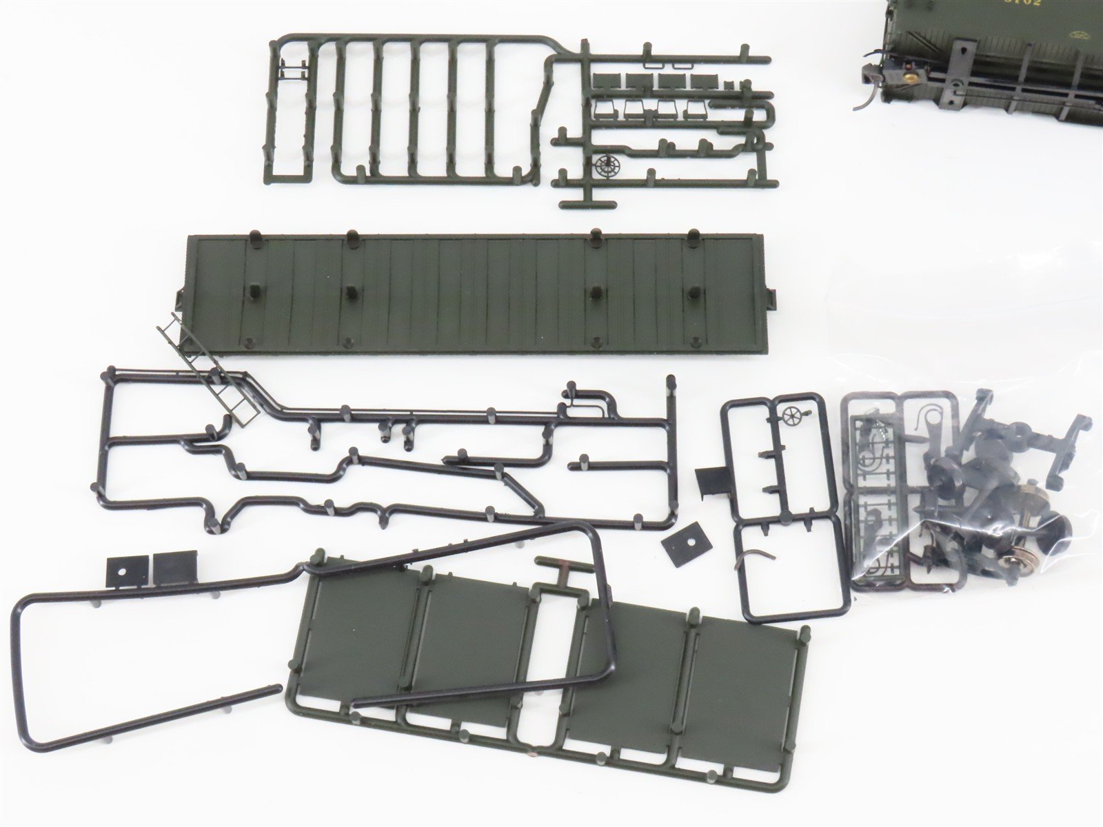 HO Scale Red Caboose Kit RC-8050-1 SP 40' Box Car #5702 - Partially Assembled