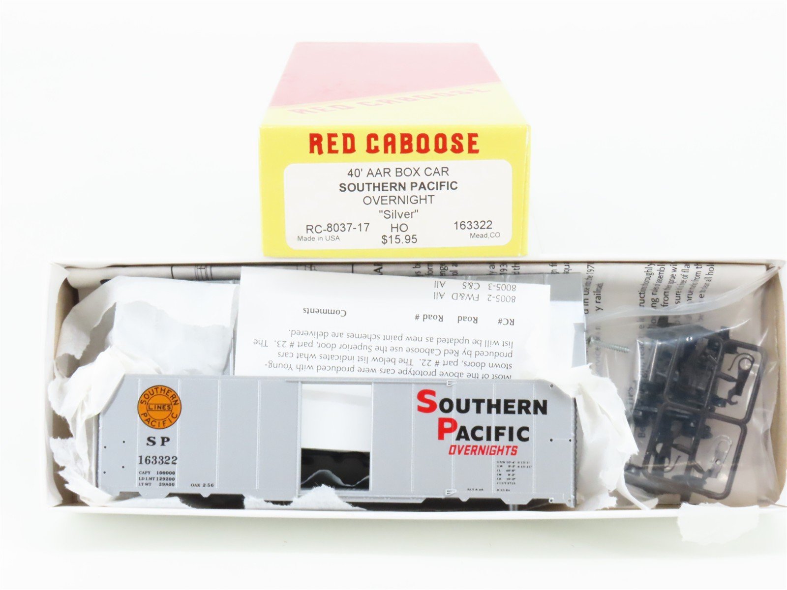 HO Scale Red Caboose Kit RC-8037-17 SP Southern Pacific 40' Box Car #163322