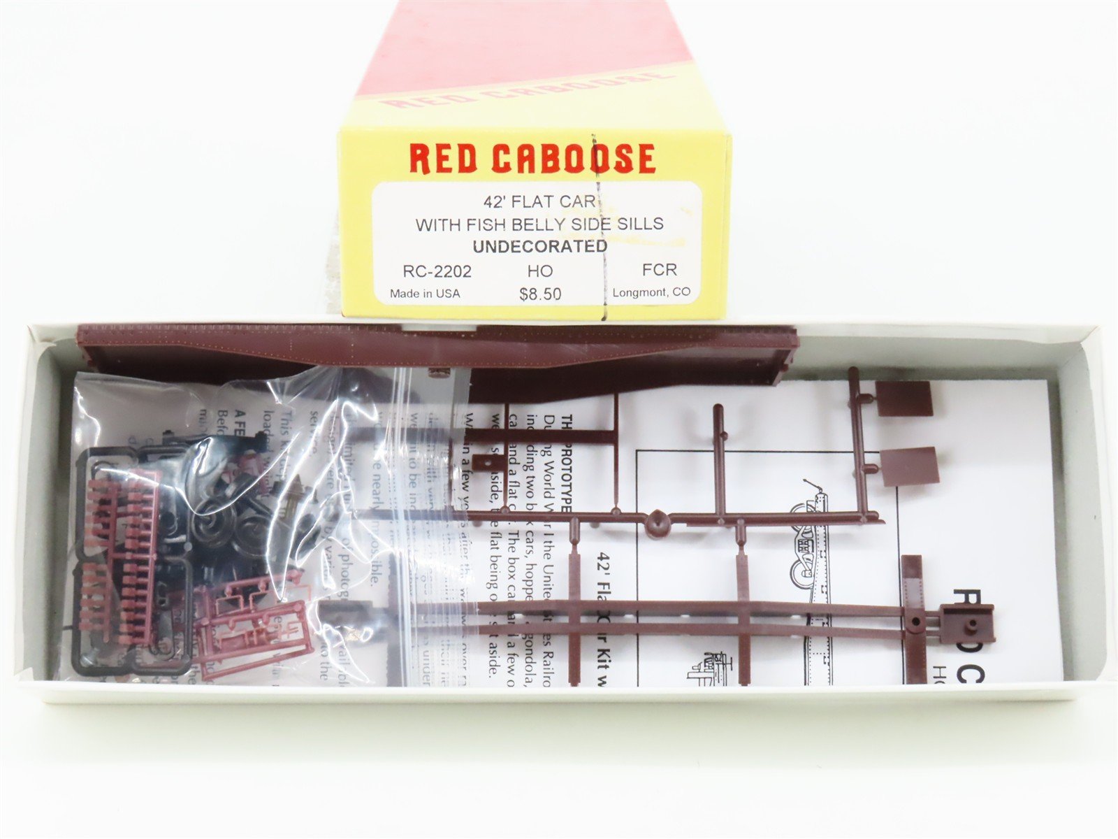 HO Scale Red Caboose Kit RC-2202 Undecorated 42' Flat Car