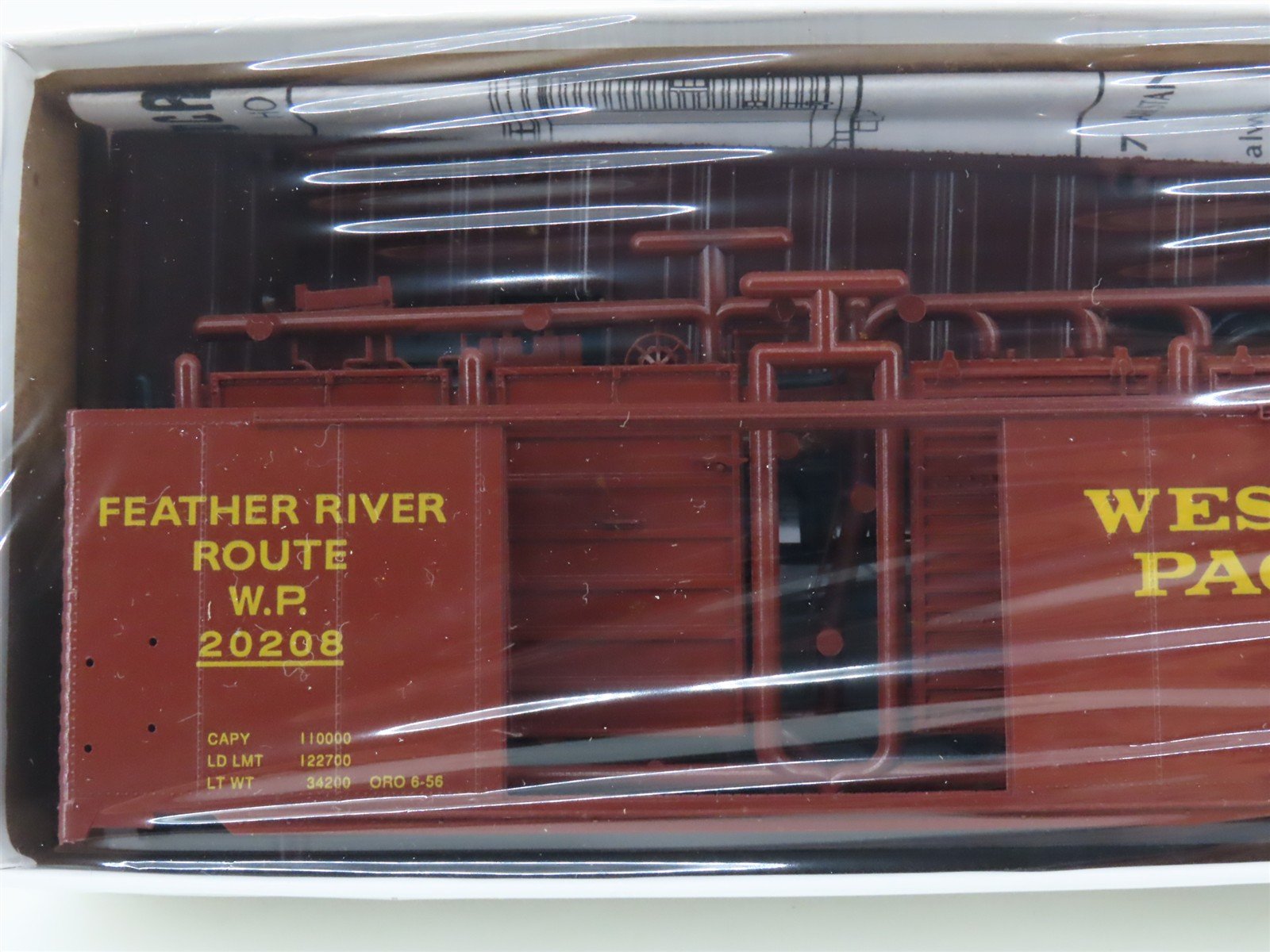 HO Scale Red Caboose Kit RC-8543-a WP Western Pacific 40' Box Car #20208 -Sealed