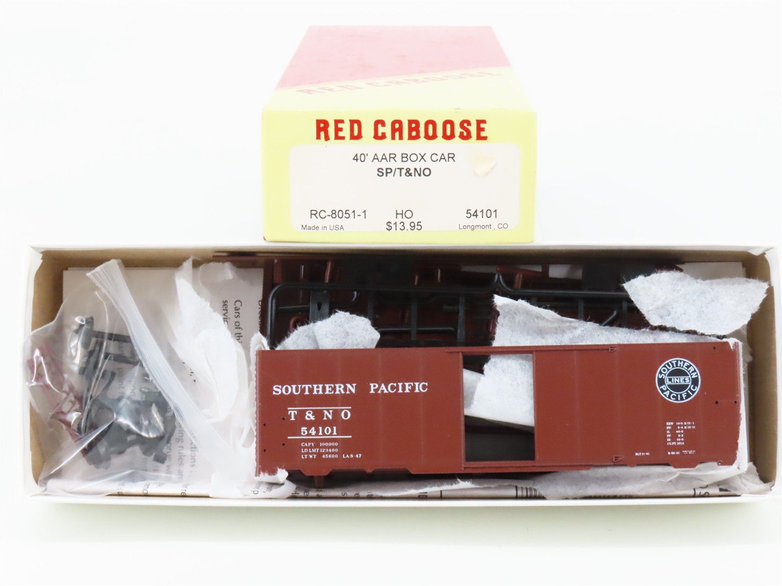 HO Scale Red Caboose Kit RC-8051-1 T&NO SP Southern Pacific 40' Box Car #54101
