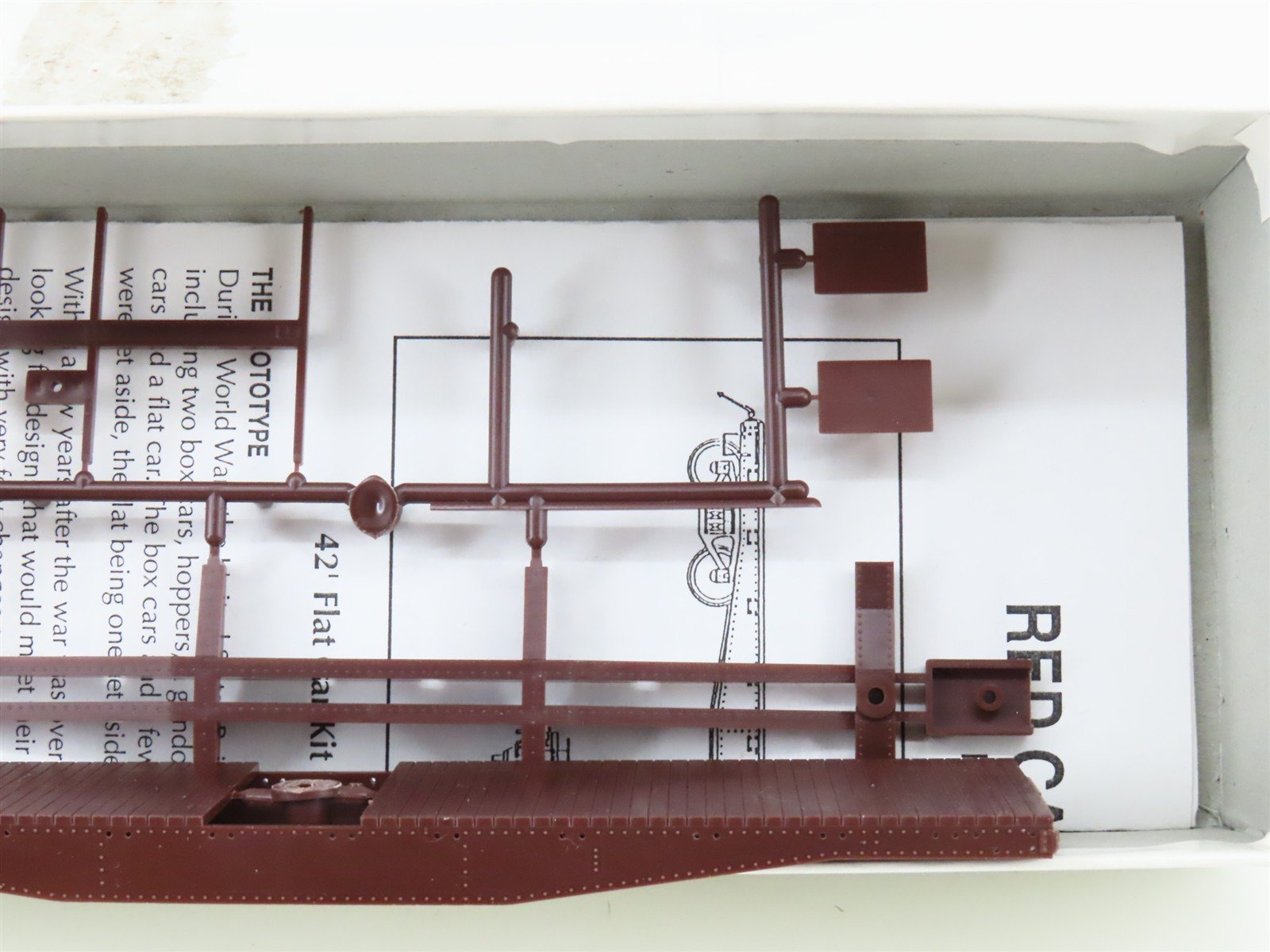 HO Scale Red Caboose Kit RC-2202 Undecorated 42' Flat Car