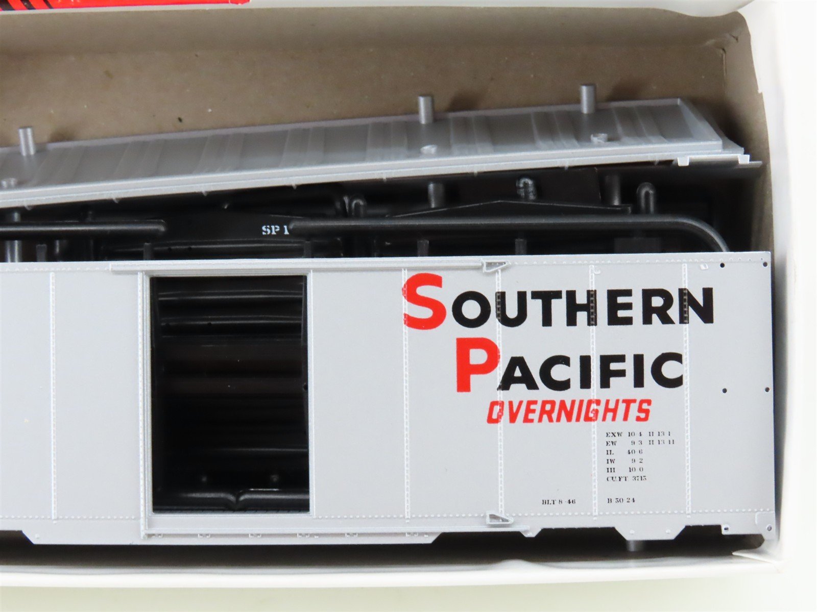 HO InterMountain Kit 40732-10 SP Southern Pacific Overnights Box Car #163314