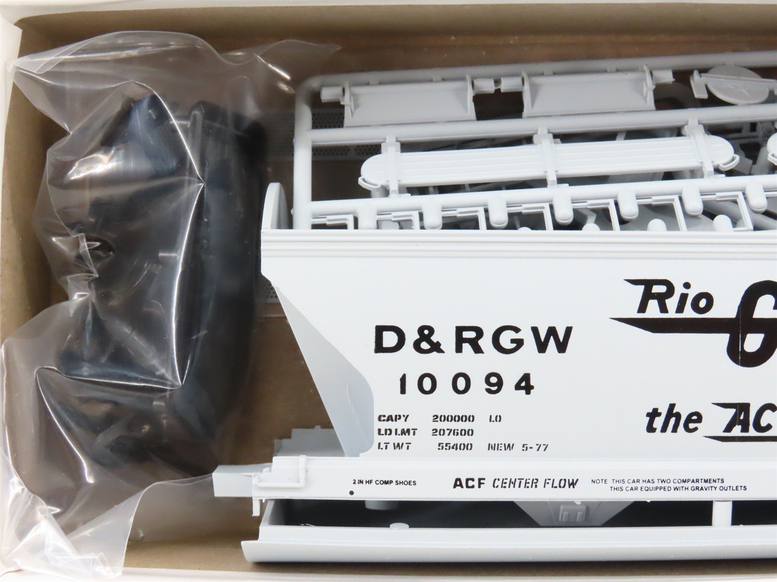 HO Scale InterMountain Kit 41504-31 D&RGW Rio Grande 2-Bay Hopper #10094