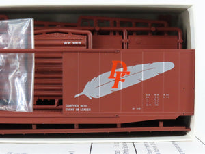 HO InterMountain Kit 40603-10 WP Western Pacific 50' Double Door Box Car #3815