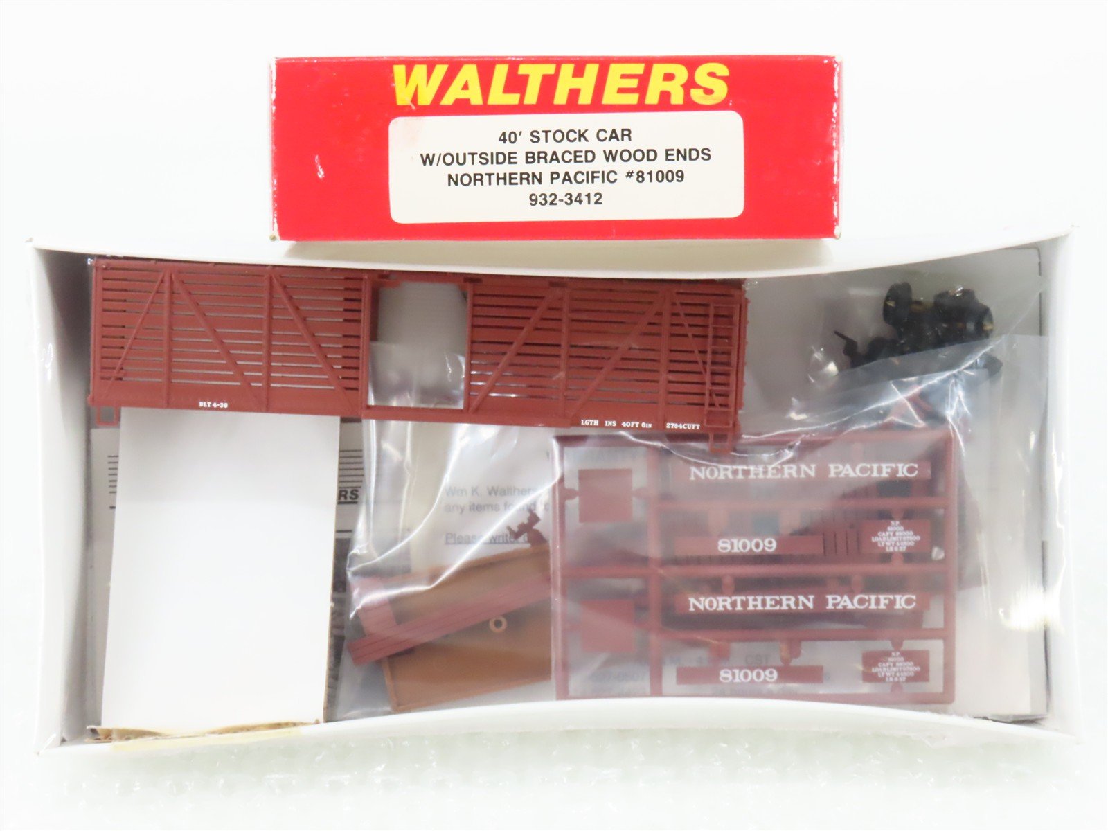HO Scale Walthers Kit 932-3412 NP Northern Pacific 40' Stock Car #81009 - Sealed