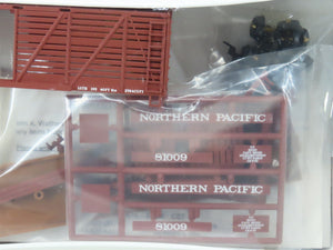 HO Scale Walthers Kit 932-3412 NP Northern Pacific 40' Stock Car #81009 - Sealed