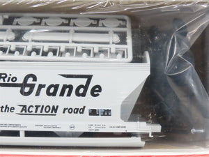 HO Scale InterMountain Kit 41504-18 D&RGW Rio Grande 2-Bay Hopper #10098 -Sealed