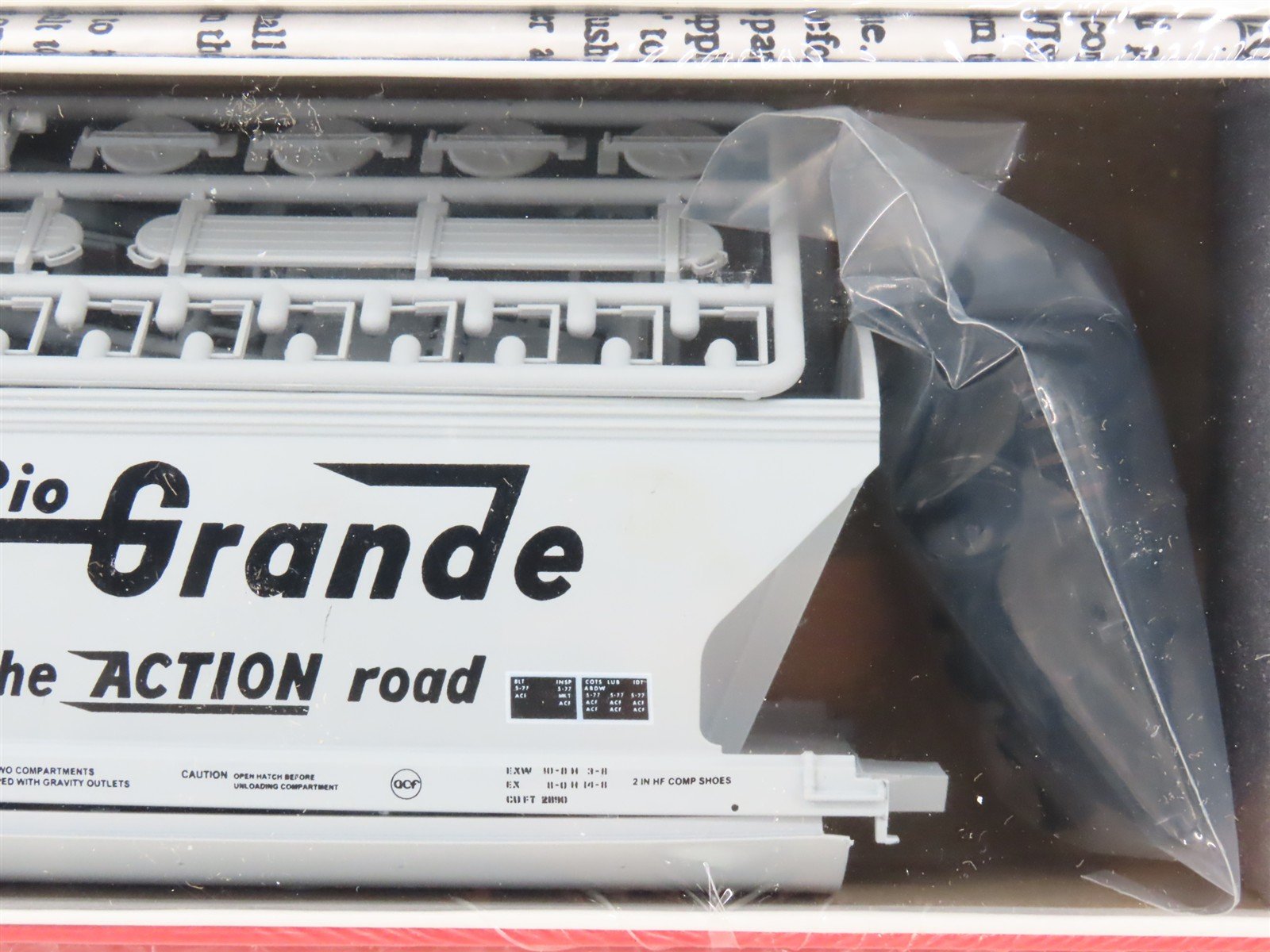 HO Scale InterMountain Kit 41504-15 D&RGW Rio Grande 2-Bay Hopper #10082 -Sealed