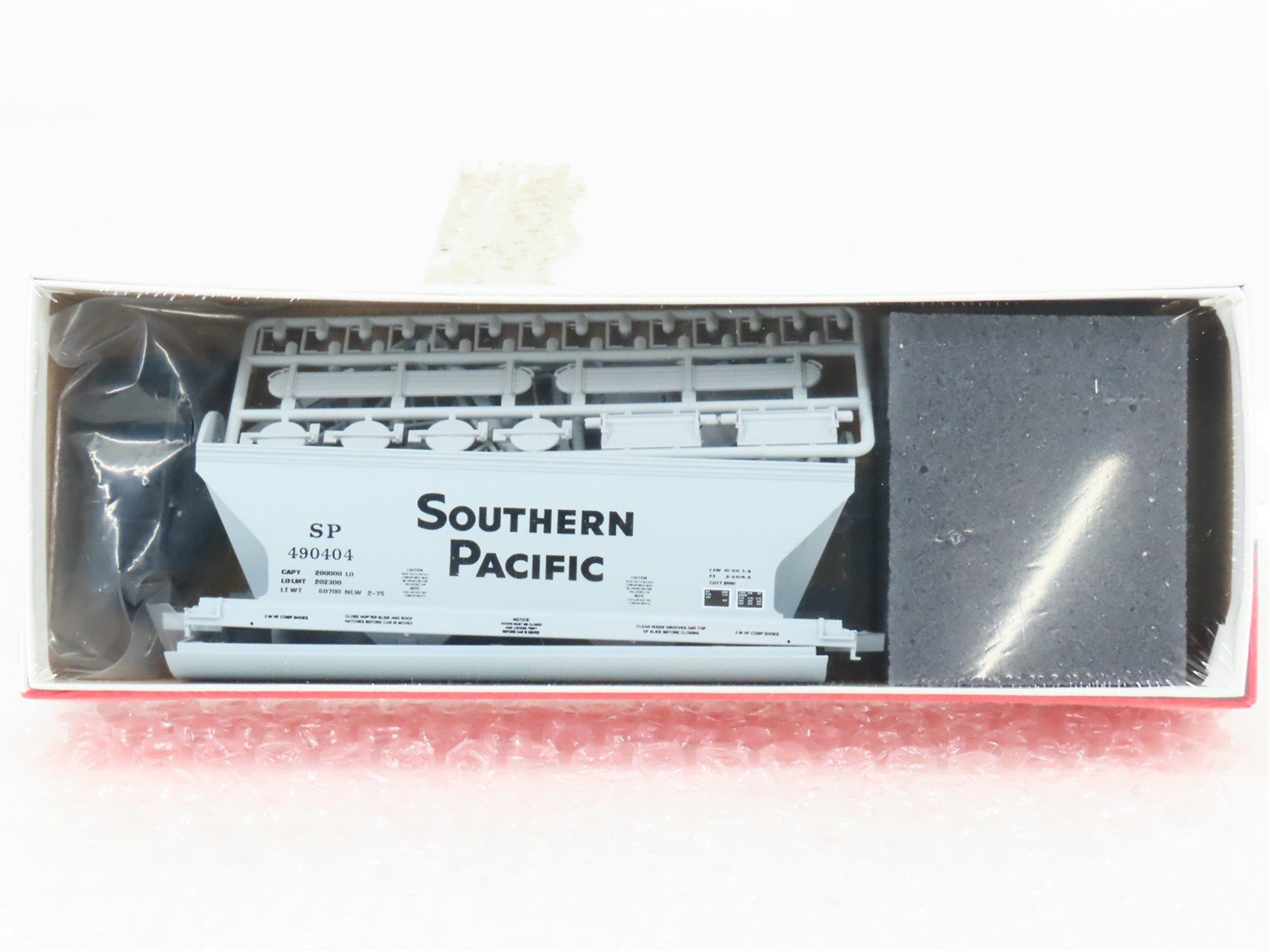 HO InterMountain Kit 41511-10 SP Southern Pacific 2-Bay Hopper #490404 - Sealed