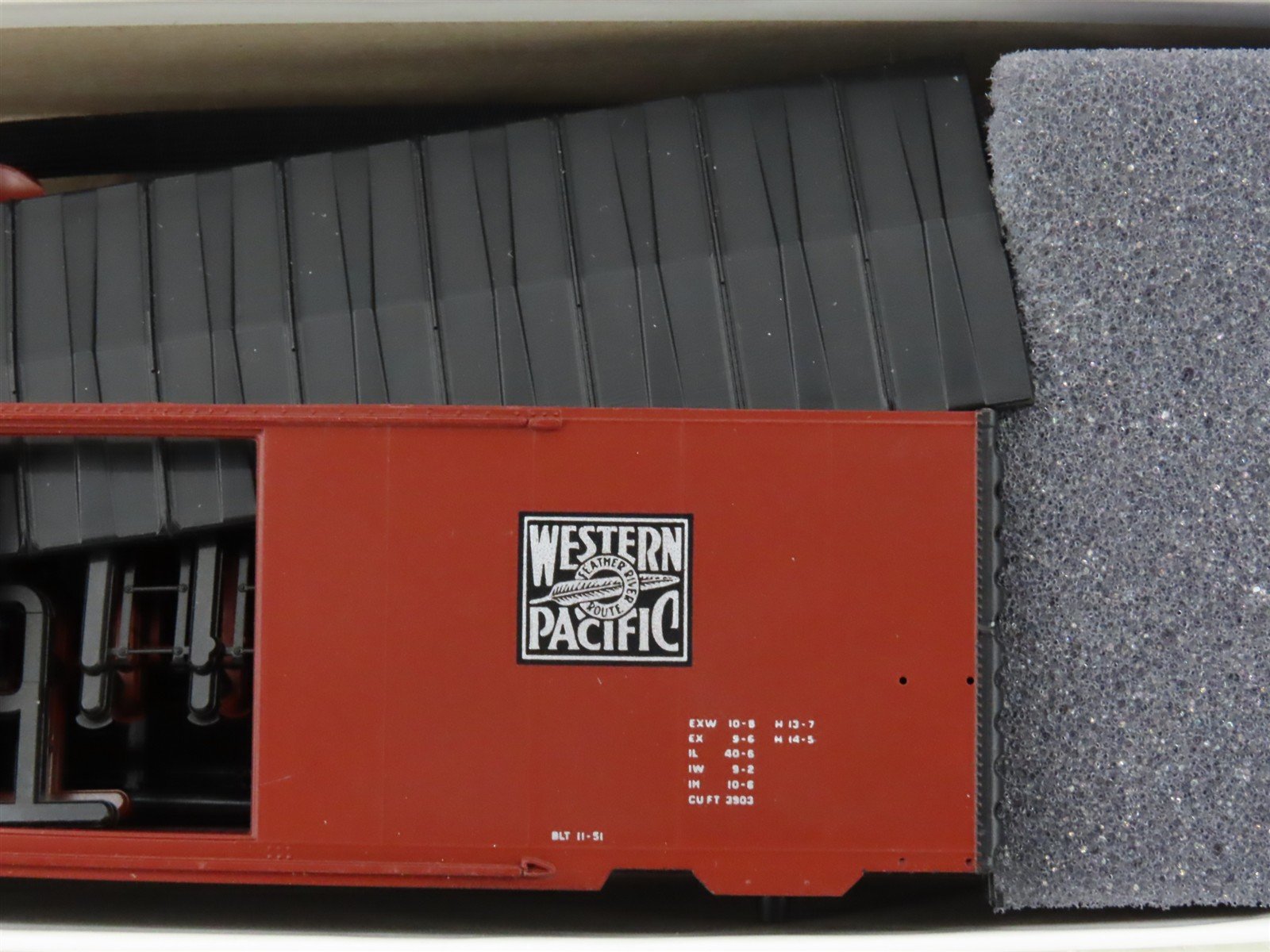 HO Scale InterMountain Kit 40471-10 WP Western Pacific 40' Box Car #21314