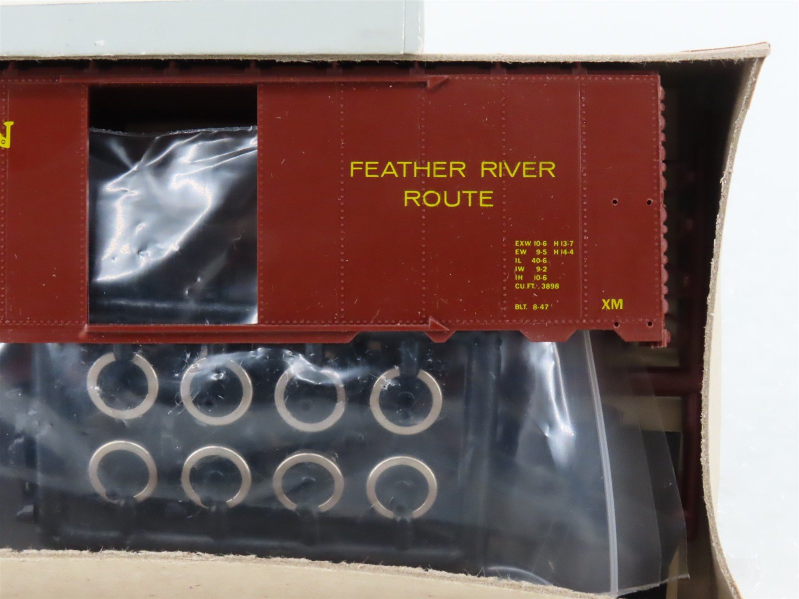 HO Scale C&BT Shops Kit WP Western Pacific Feather River 40' Box Car #20644