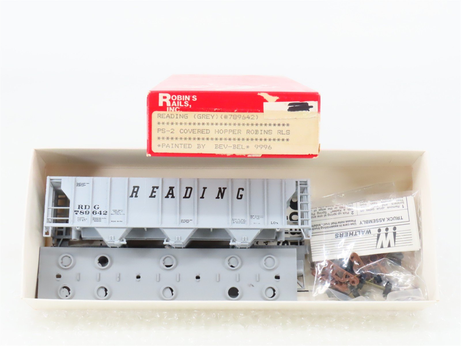 HO Scale Robin's Rails Bev-Bel Kit 9996 RDG Reading 3-Bay Hopper #789642