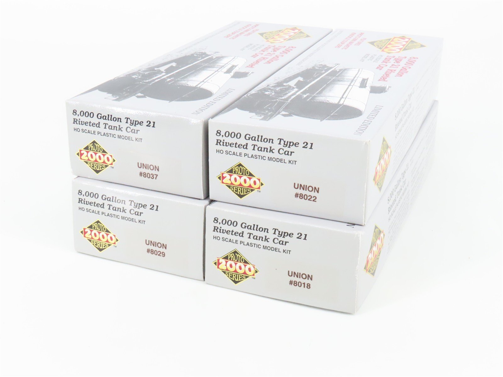 HO Scale PROTO 2000 Kit 21287 UOCX Union Oil Co. Single Dome Tank Car 4-Pack
