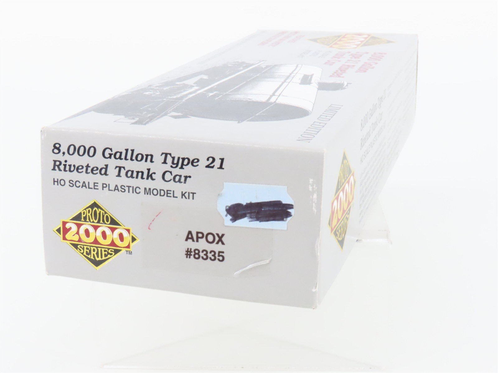 HO Scale PROTO 2000 Kit APOX APCO Petroleum Products Single Dome Tank Car #8335
