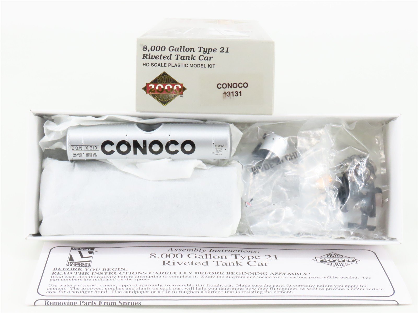 HO Scale PROTO 2000 Kit CONX Conoco 8,000 Gallon Single Dome Tank Car #3131