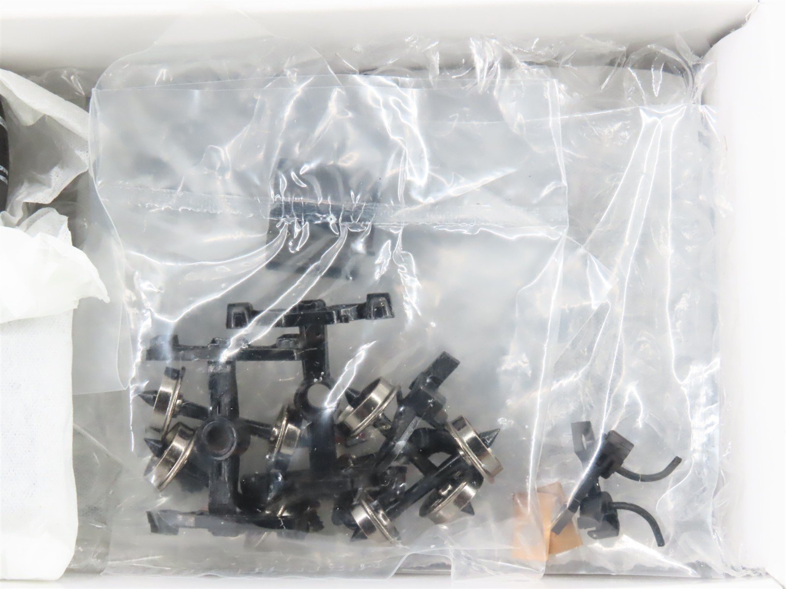 HO Scale PROTO 2000 Kit GATX 8,000 Gallon Single Dome Tank Car #50984