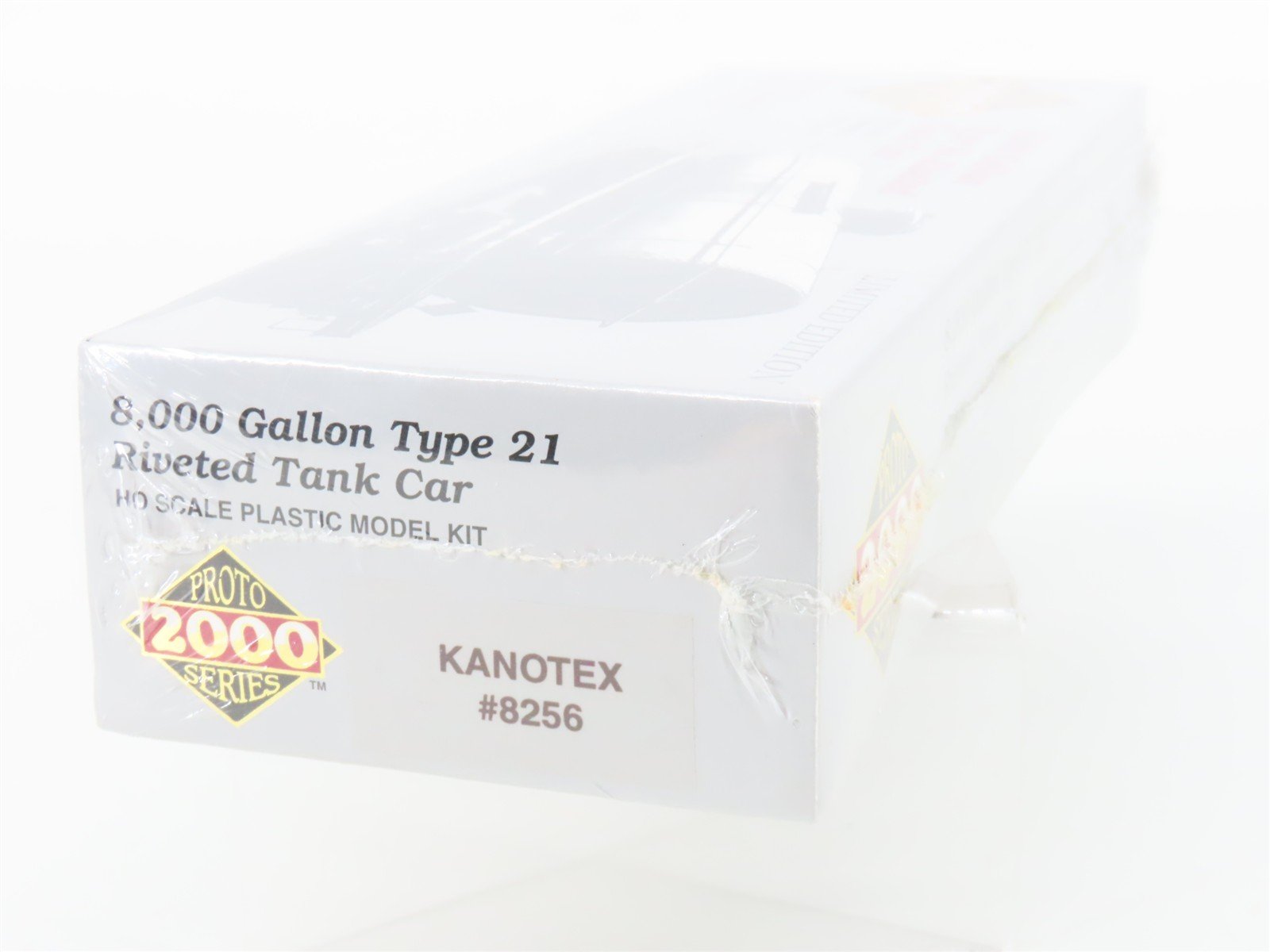 HO PROTO 2000 Kit KOTX Kanotex 8,000 Gallon Single Dome Tank Car #8256 - Sealed