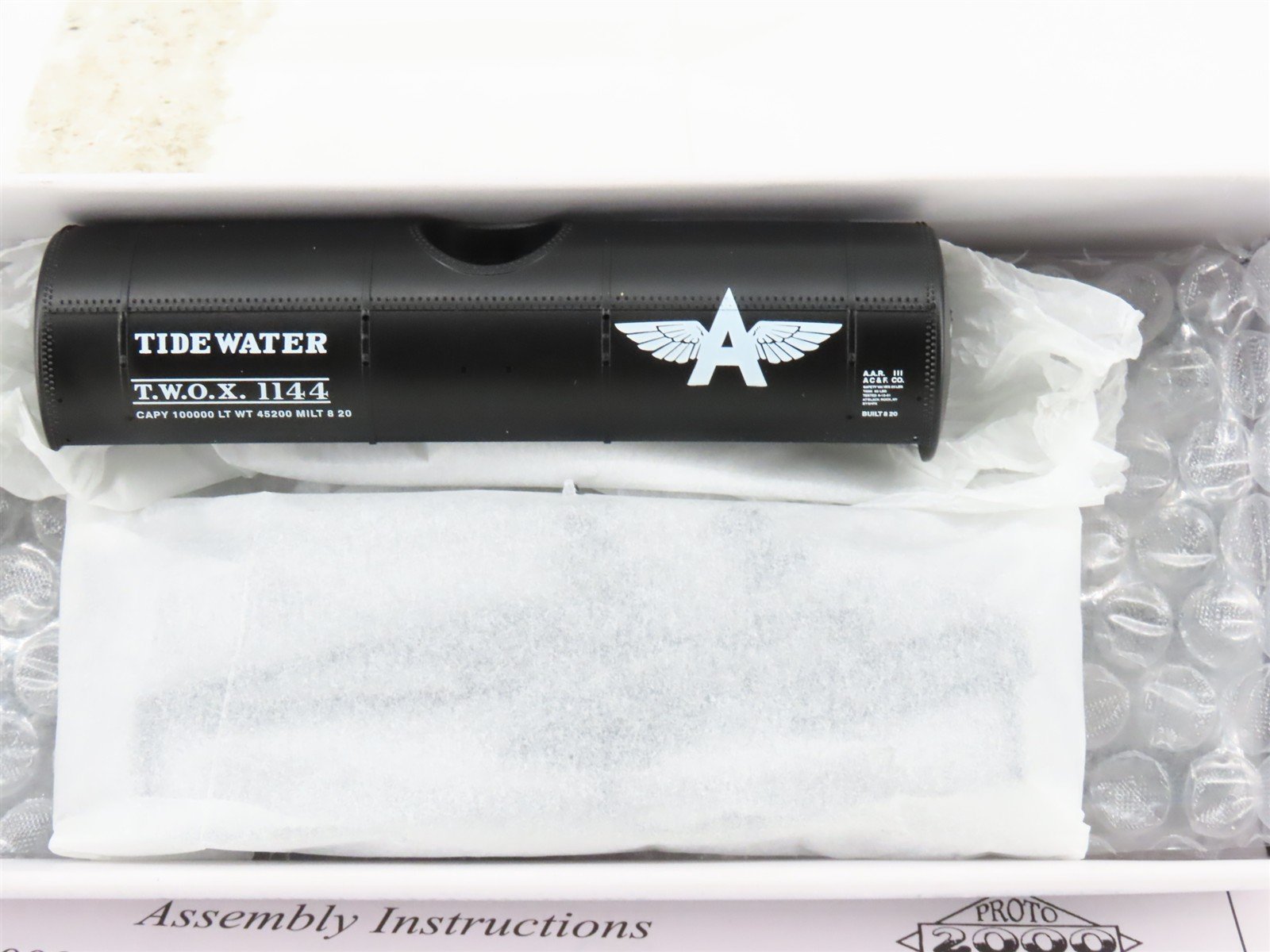 HO Scale PROTO 2000 Kit 23147 TWOX Tidewater 10,000 Gallon Tank Car #1144