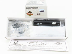 HO Scale PROTO 2000 Kit APOX APCO 8,000 Gallon Single Dome Tank Car #8293