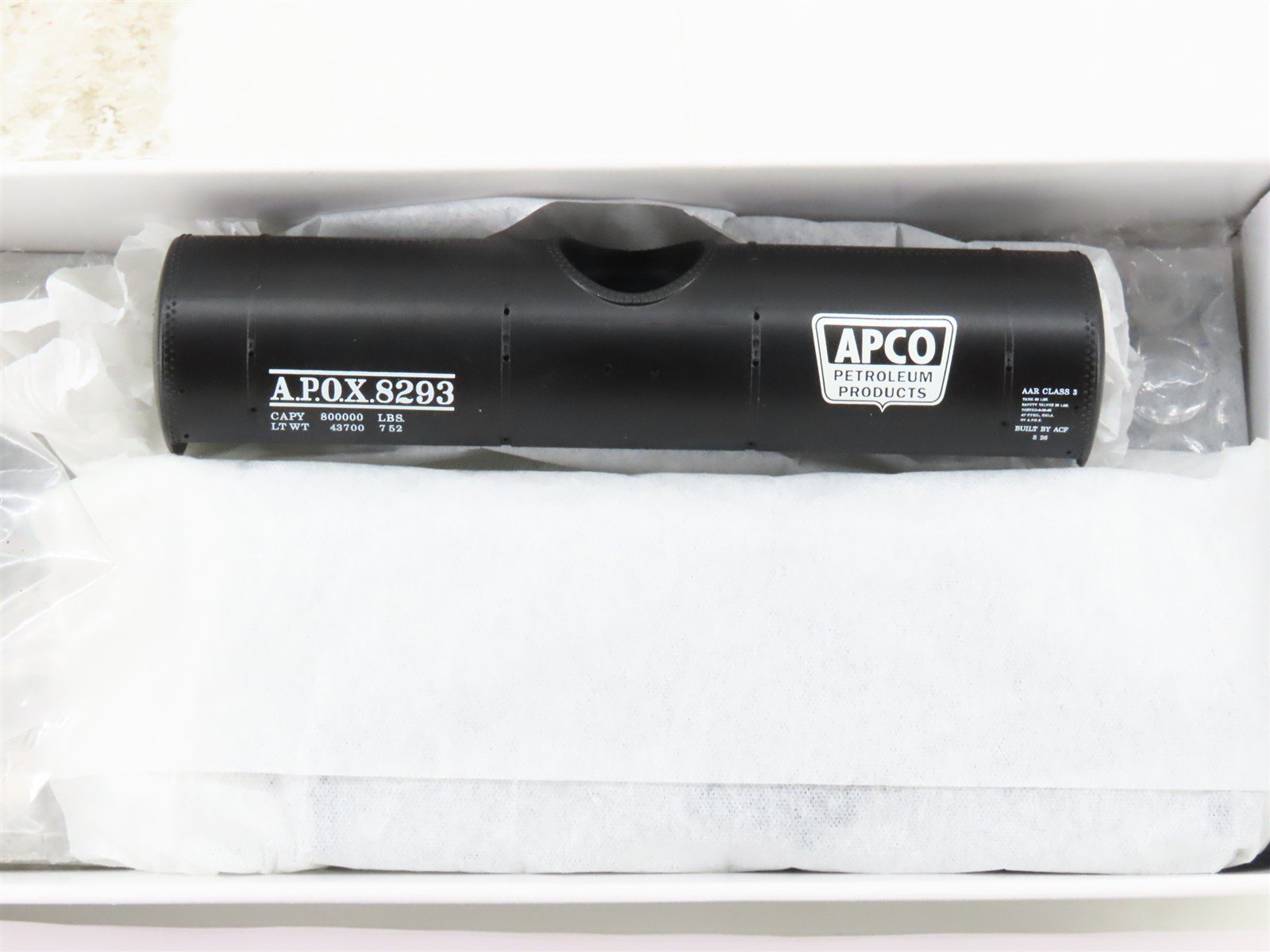 HO Scale PROTO 2000 Kit APOX APCO 8,000 Gallon Single Dome Tank Car #8293
