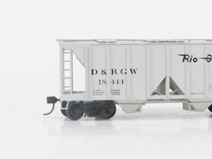HO Scale Bowser 55615 D&RGW Rio Grande 2-Bay Covered Hopper #18444 -Upgraded