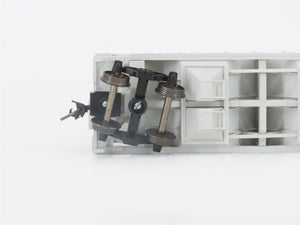 HO Scale Bowser 55615 D&RGW Rio Grande 2-Bay Covered Hopper #18444 -Upgraded
