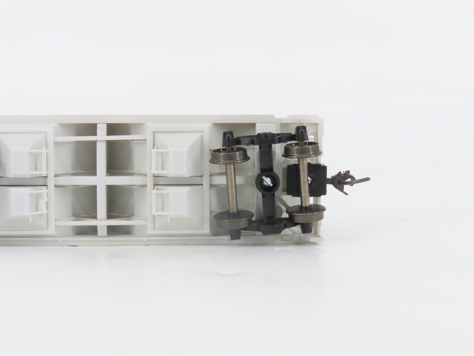 HO Scale Bowser 56110 SSW Cotton Belt 2-Bay Covered Hopper #77027 -Upgraded
