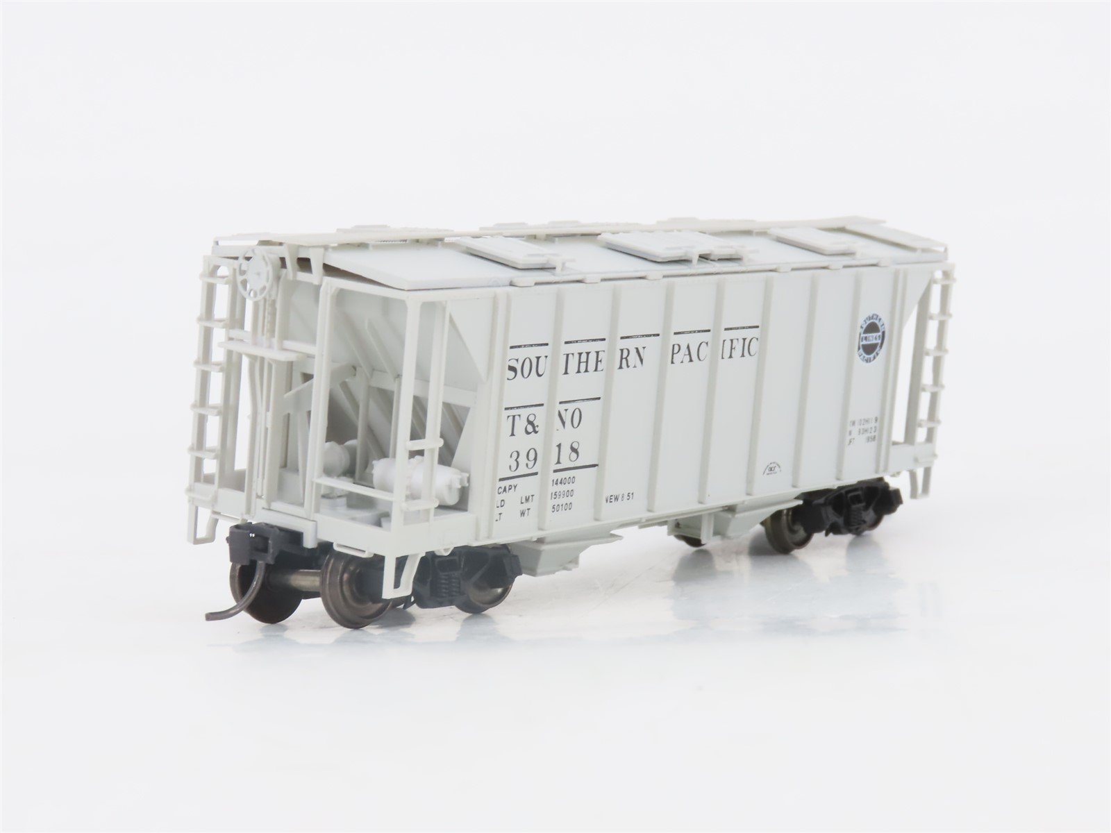 HO Bowser 56125 T&NO SP Southern Pacific 2-Bay Covered Hopper #3918 -Upgraded