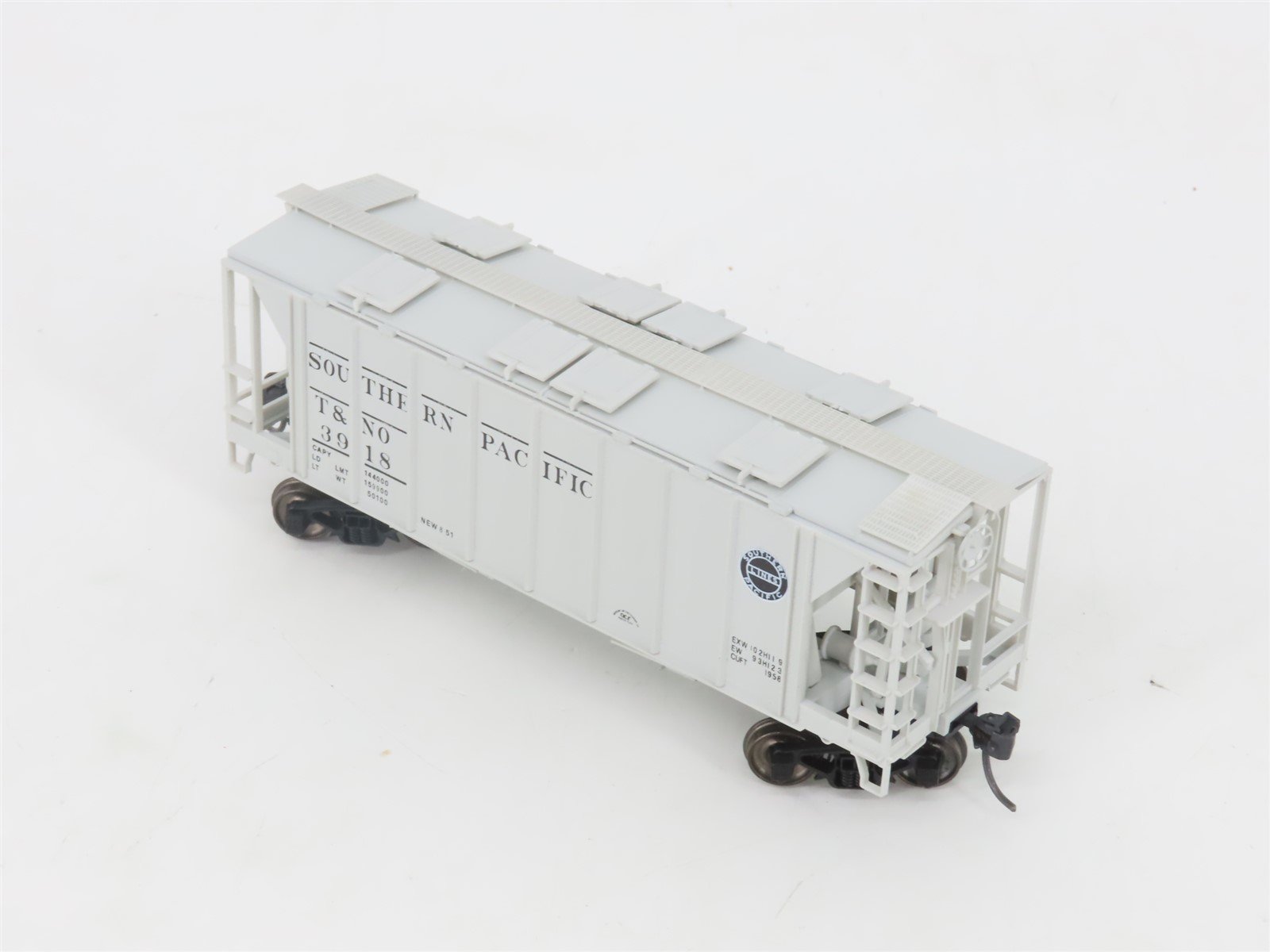 HO Bowser 56125 T&NO SP Southern Pacific 2-Bay Covered Hopper #3918 -Upgraded