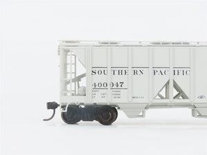 HO Scale Bowser 55801 SP Southern Pacific 2-Bay Covered Hopper #400047 -Upgraded