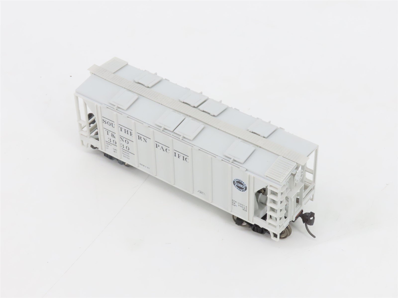 HO Bowser 56125 T&NO SP Southern Pacific 2-Bay Covered Hopper #3930 - Upgraded