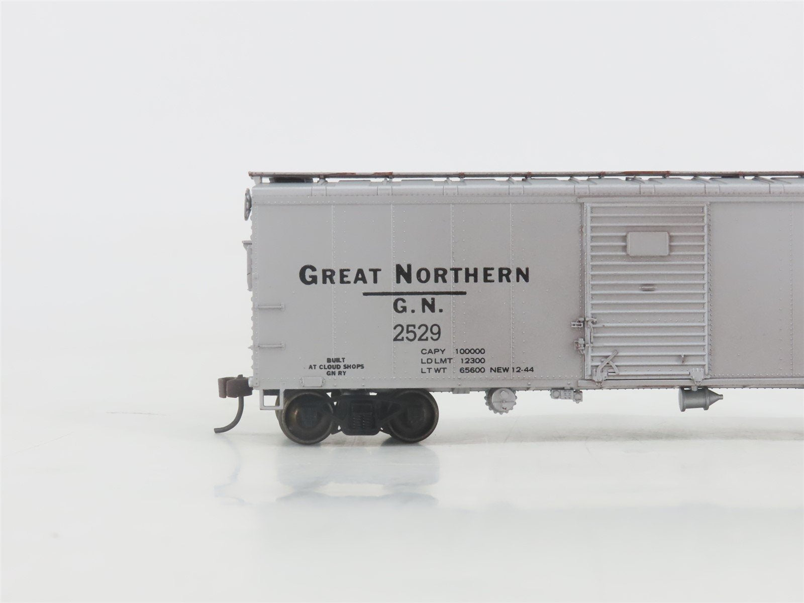 HO Bowser English's 3-1018 GN Glacier National Park 40' Box Car #2529 - Upgraded