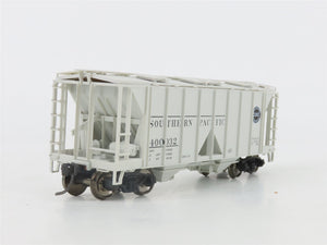 HO Scale Bowser 55801 SP Southern Pacific 2-Bay Covered Hopper #400032 -Upgraded