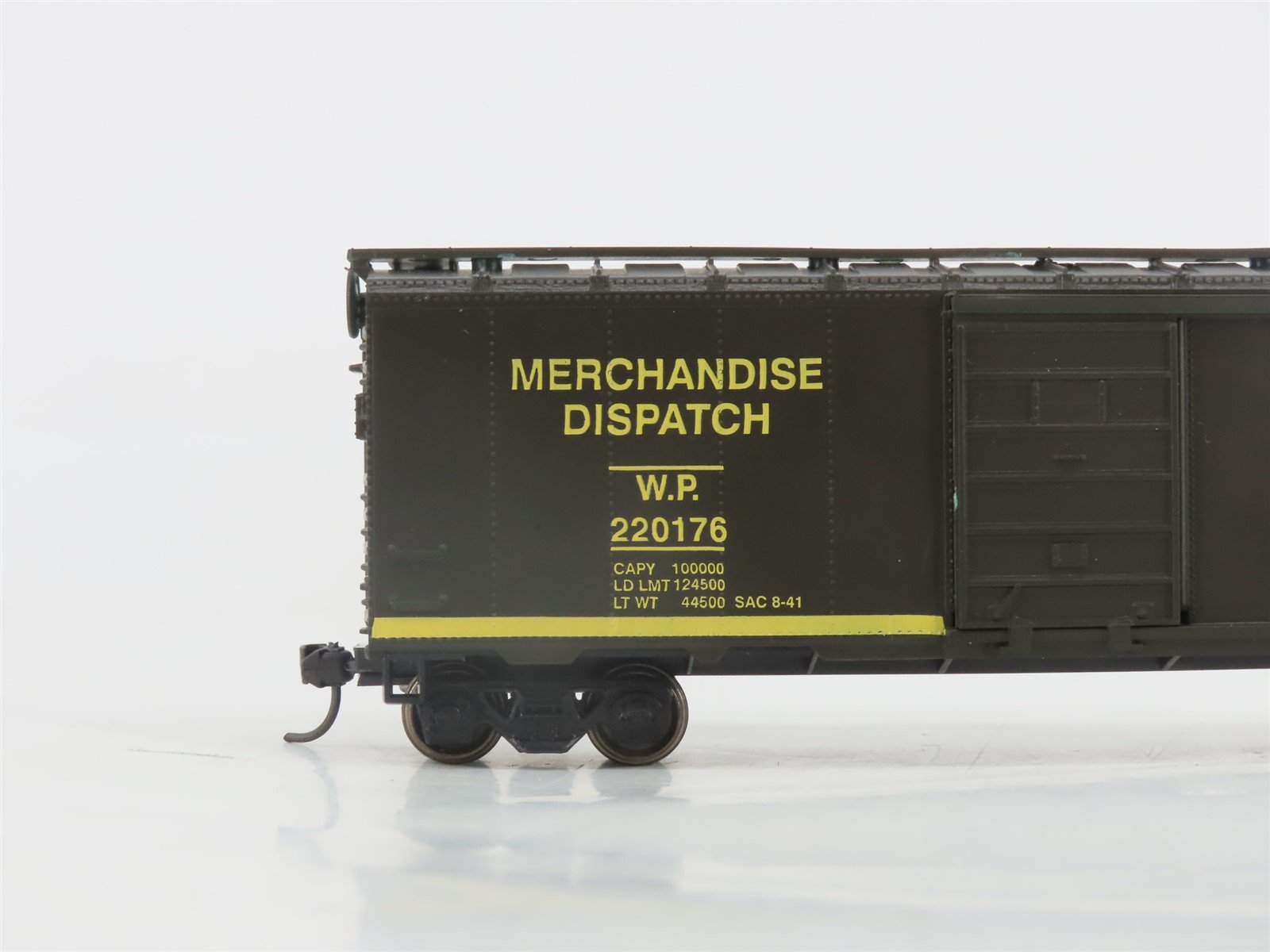 HO Scale Roundhouse 5962 WP Western Pacific Express Box Car #220176 - Upgraded