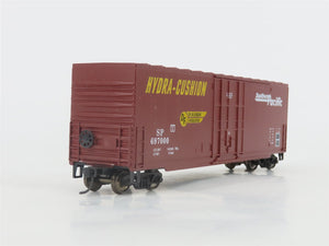 HO Scale Roundhouse 1768 SP Southern Pacific 50' Box Car #697000 - Upgraded