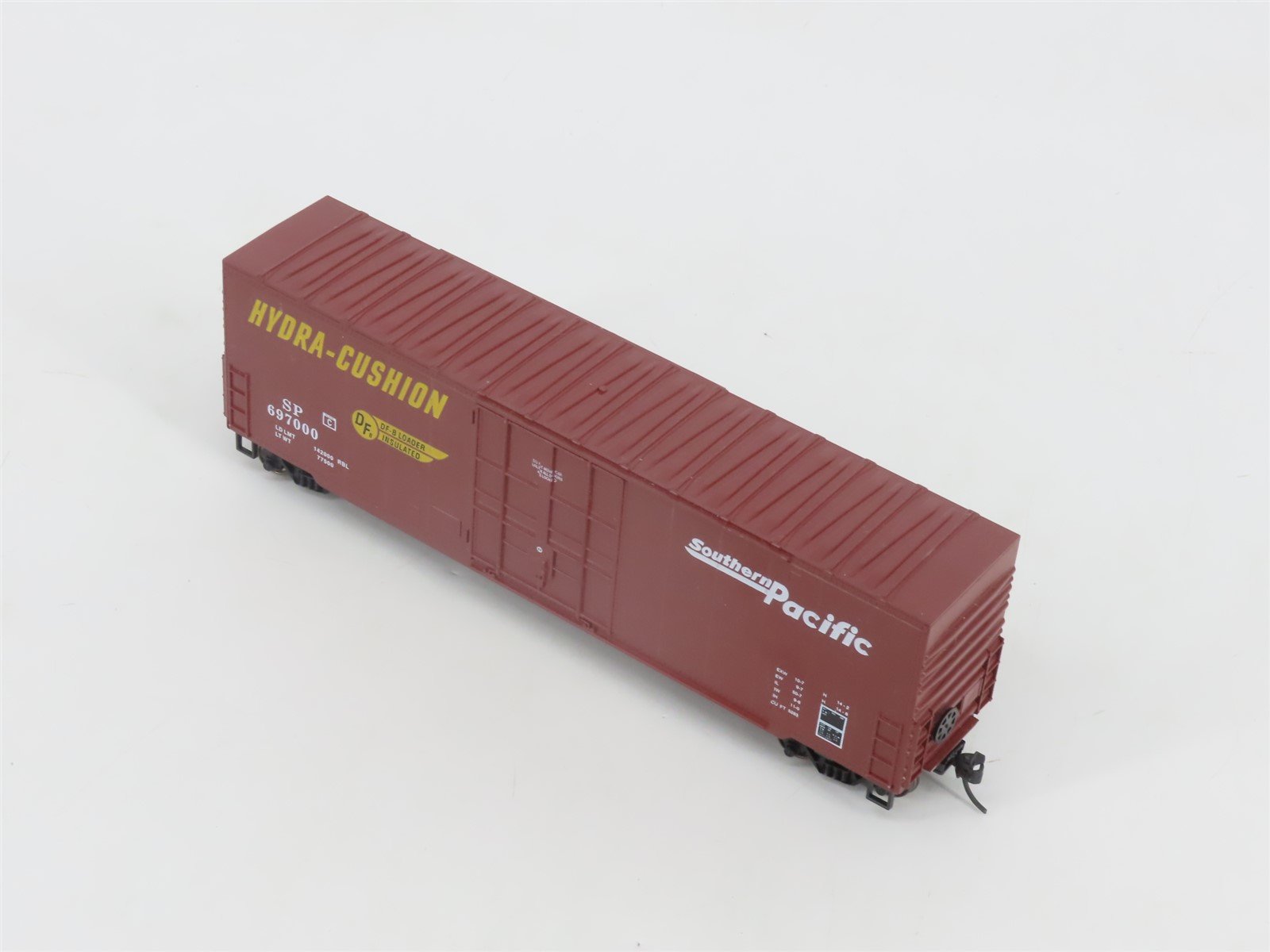 HO Scale Roundhouse 1768 SP Southern Pacific 50' Box Car #697000 - Upgraded