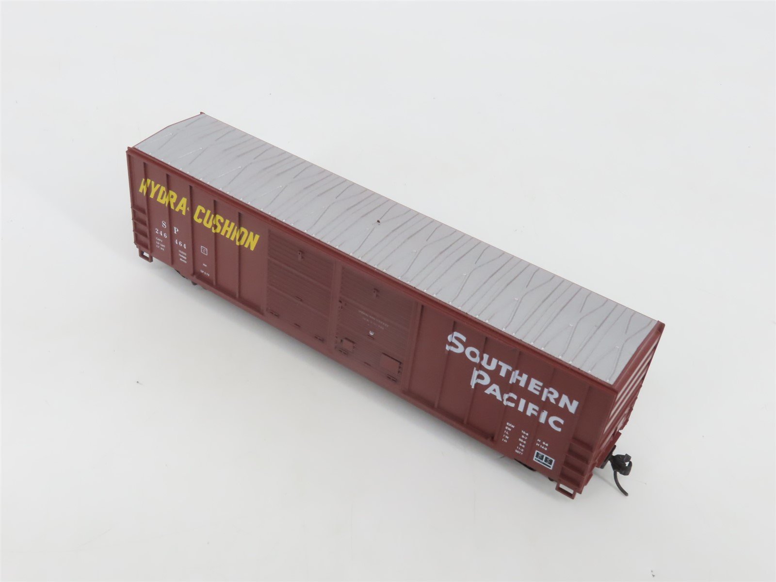 HO Scale Roundhouse 1986 SP Southern Pacific 50' Box Car #246464 - Upgraded
