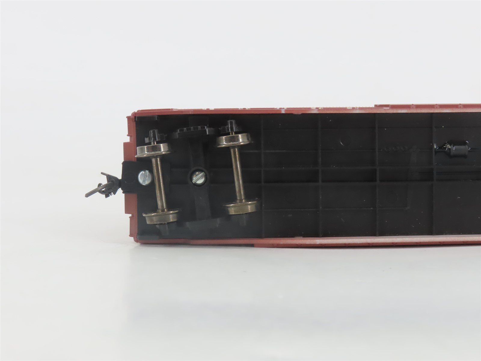 HO Scale Roundhouse 1804 SP Southern Pacific 50' Waffle Box Car #654056 Upgraded