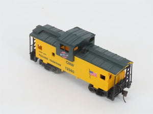 HO Scale Walthers Trainline 931-510 CNW Chicago North Western Caboose #12560