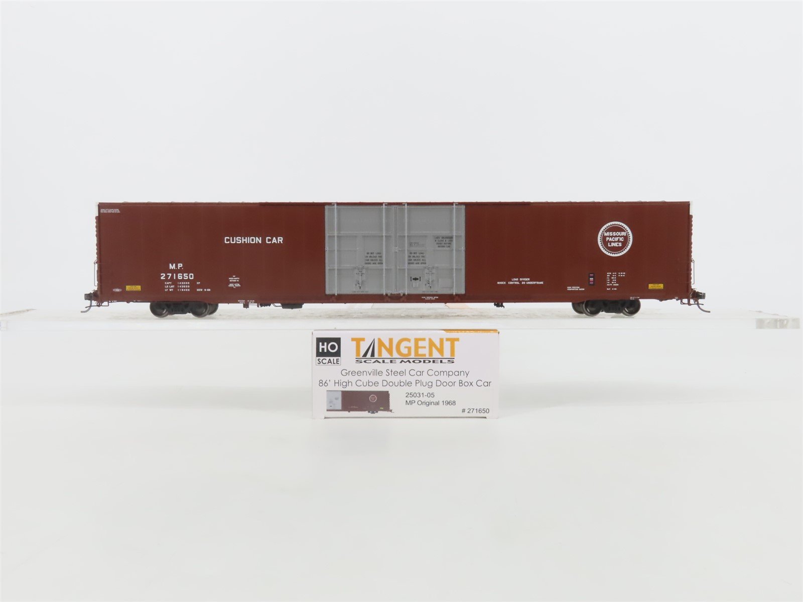 HO Scale Tangent 25031-05 MP Missouri Pacific 86' Plug Door Box Car #271650