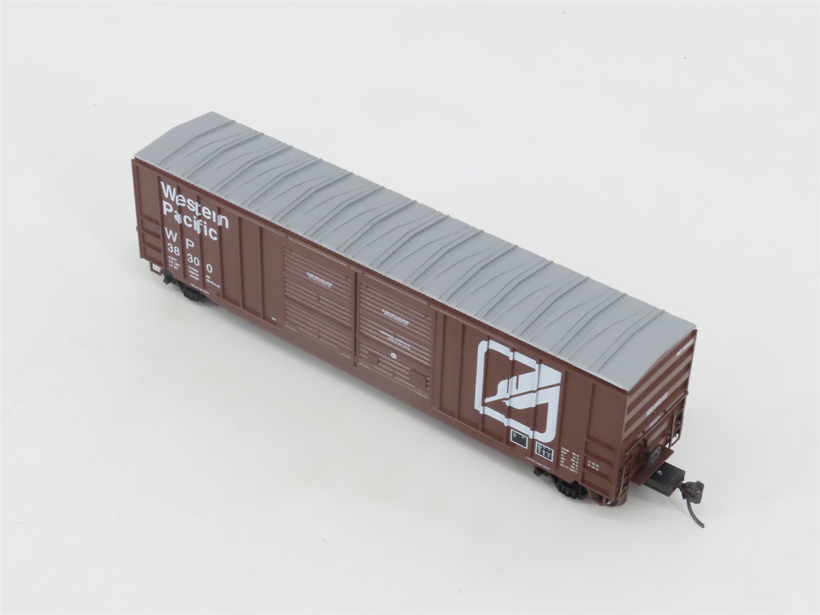 HO Scale LBF 1223 WP Western Pacific Feather 52' Double Door Box Car #38300