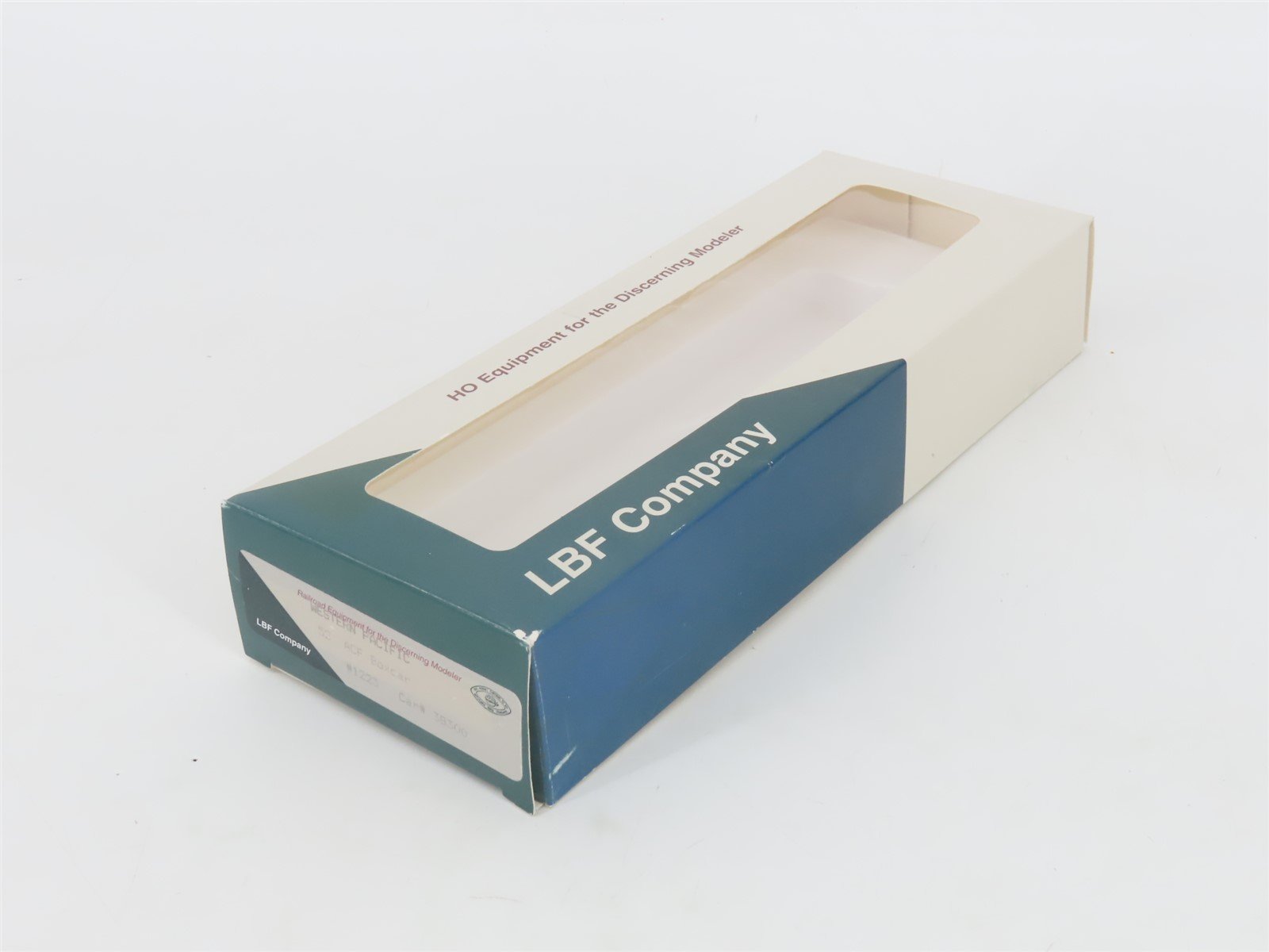 HO Scale LBF 1223 WP Western Pacific Feather 52' Double Door Box Car #38300