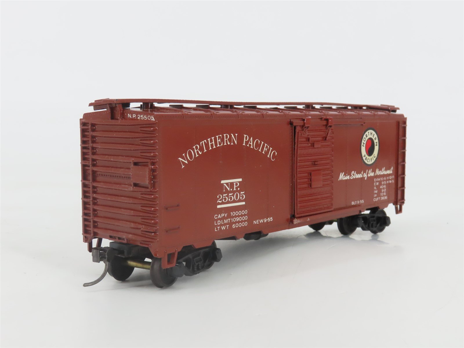 HO Scale Kar-Line NP Northern Pacific Railroad Single Door Box Car #25505
