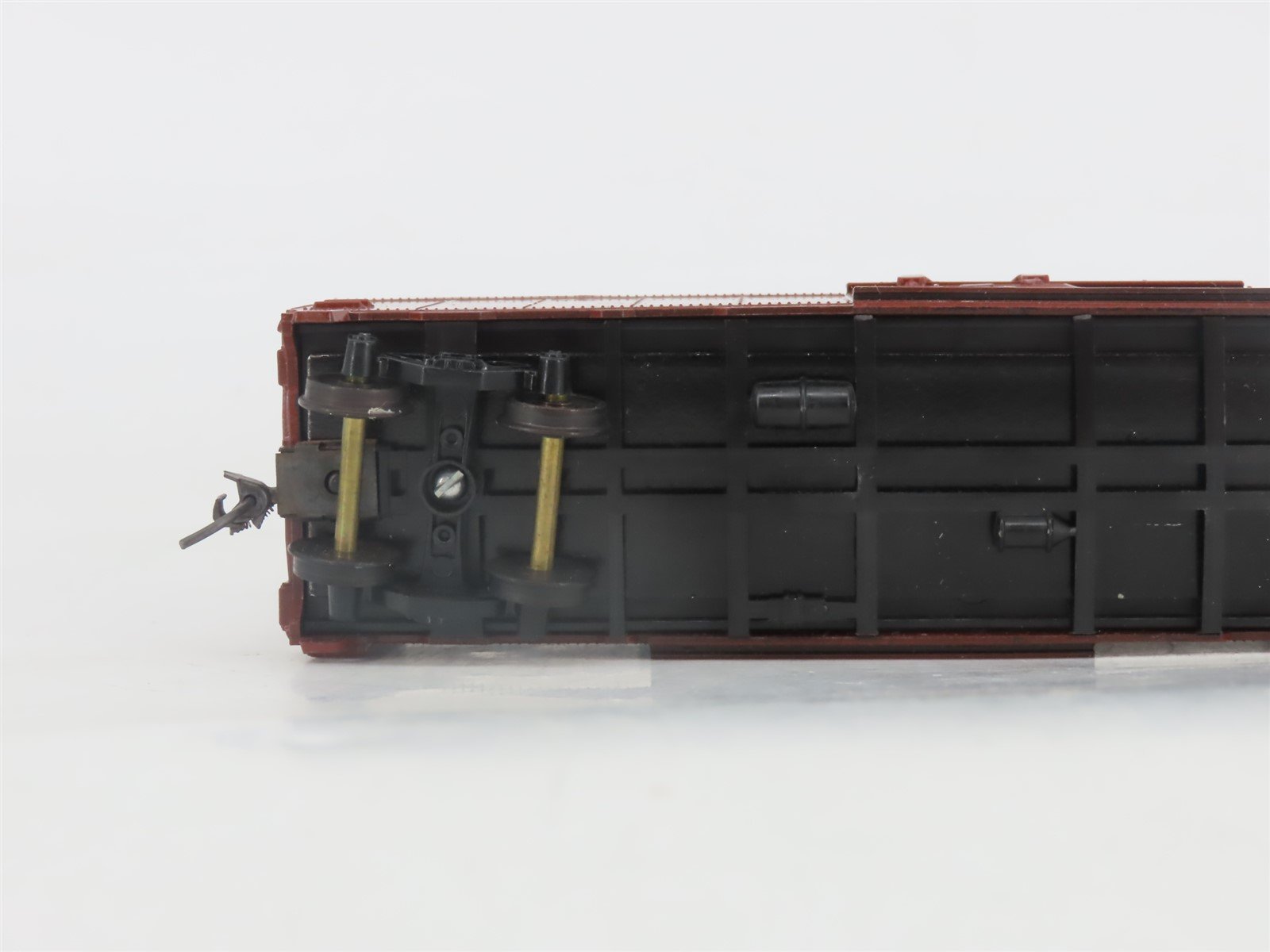 HO Scale Kar-Line NP Northern Pacific Railroad Single Door Box Car #25505