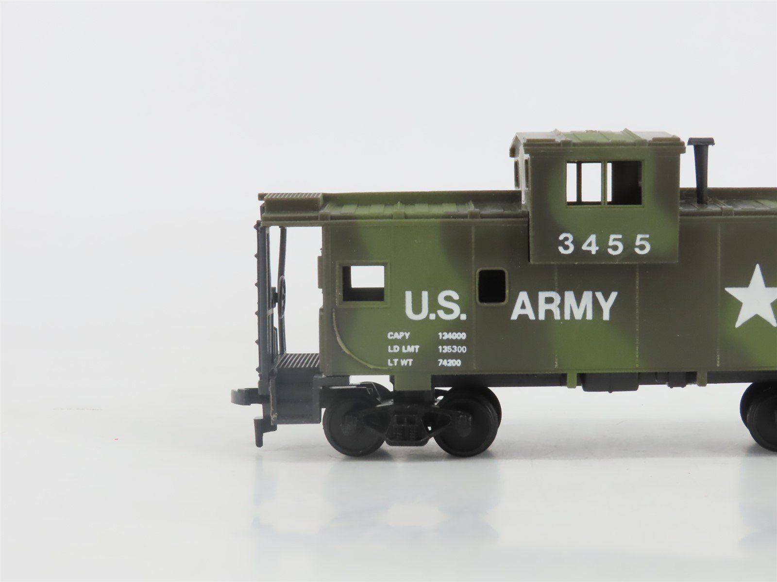 HO Scale AHM US Army Cupola Caboose #3455