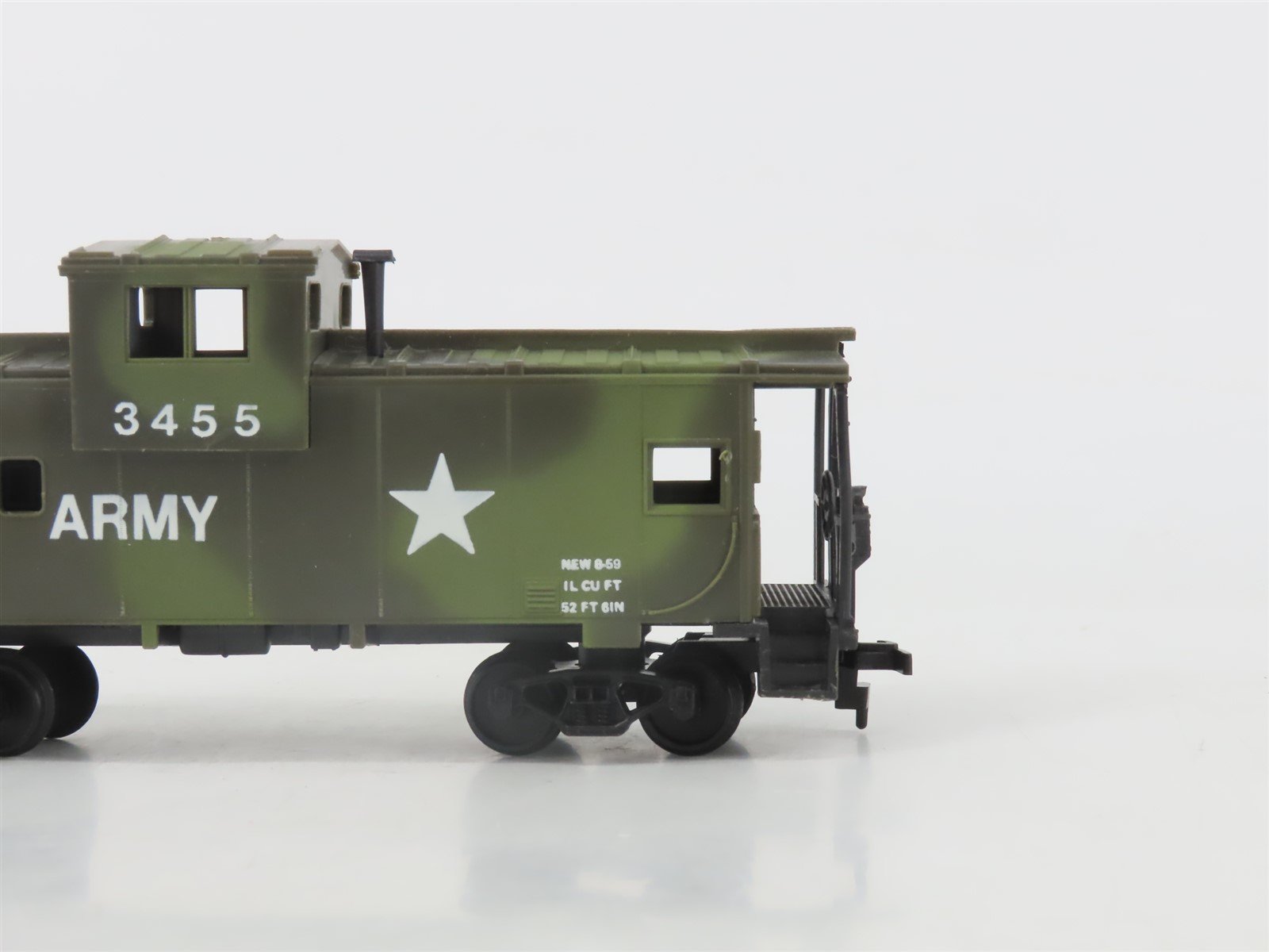 HO Scale AHM US Army Cupola Caboose #3455