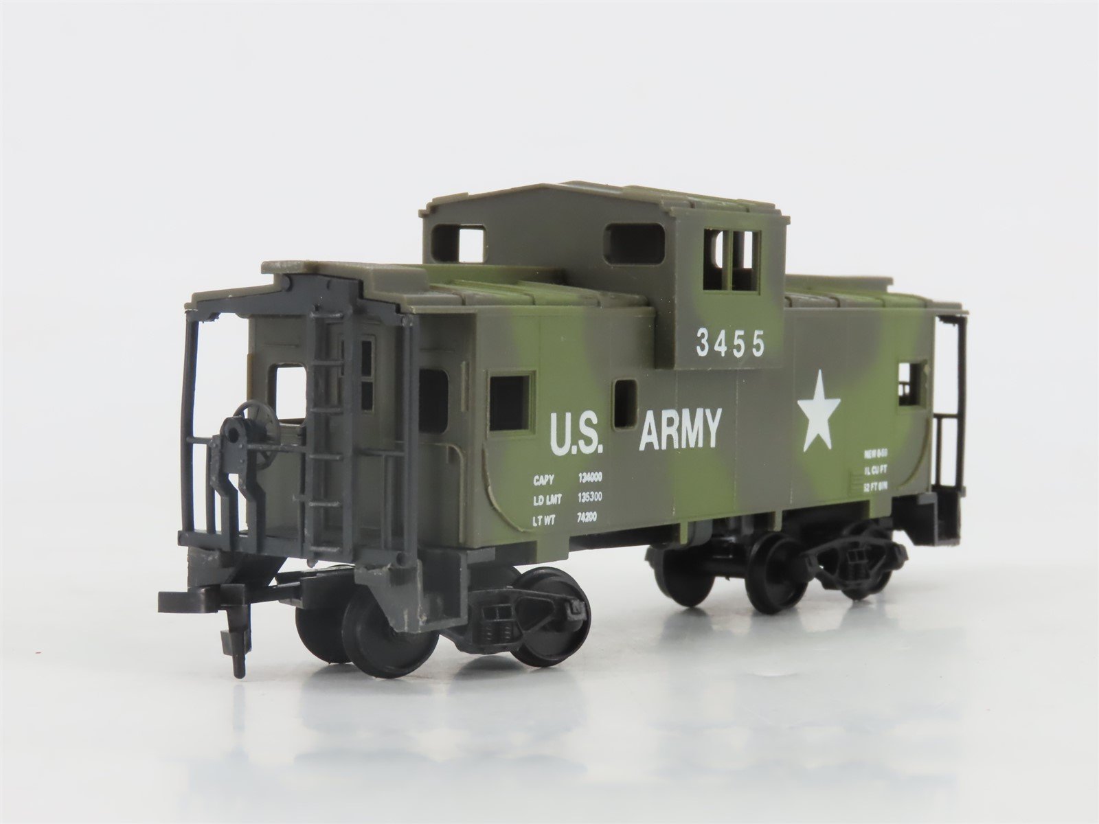 HO Scale AHM US Army Cupola Caboose #3455