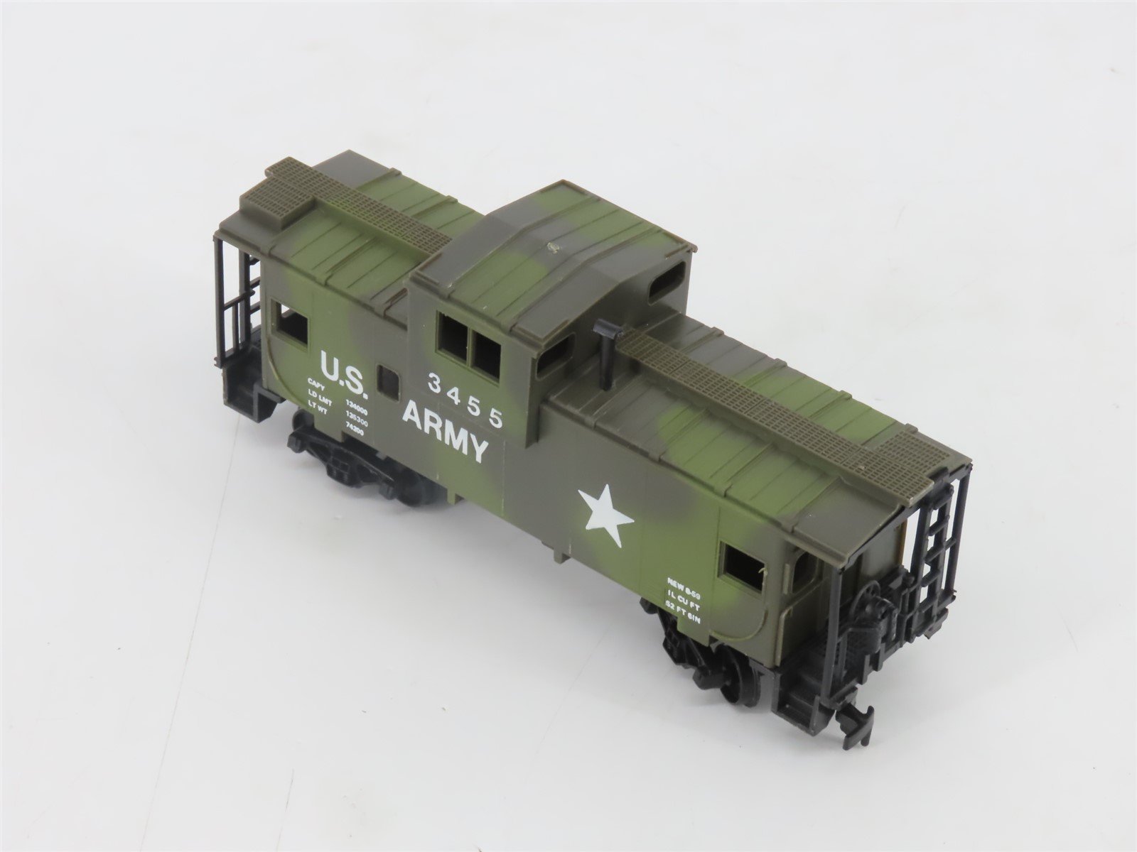 HO Scale AHM US Army Cupola Caboose #3455