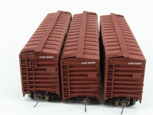 HO Scale Accurail 3344 ATSF Santa Fe 50' AAR Steel Box Car 3-Pack - Upgraded